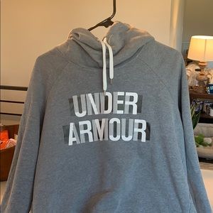 L Gray Under Armour Sweatshirt